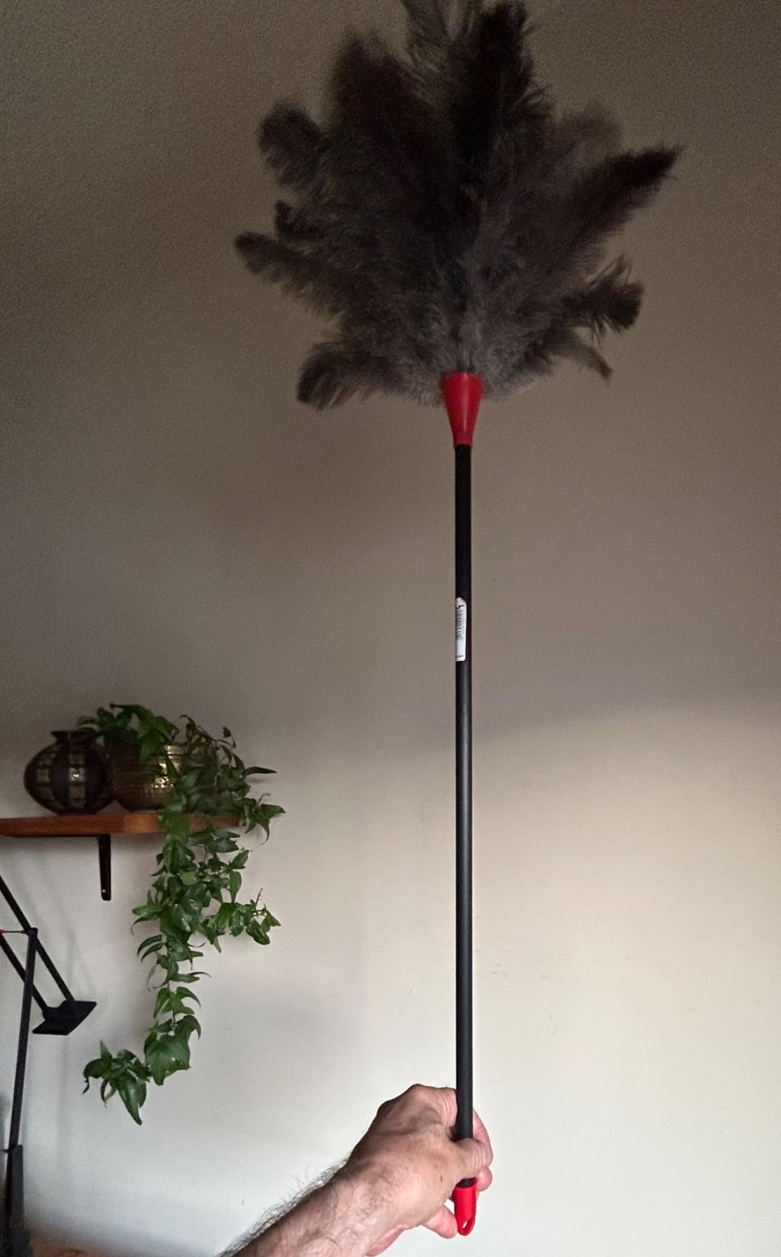 Natural Ostrich Feather Duster, 95cm Long, 20mm Diameter - For Cleaning Grooves, for Bedrooms, Living Rooms, Bookstores, Offices, Shops.