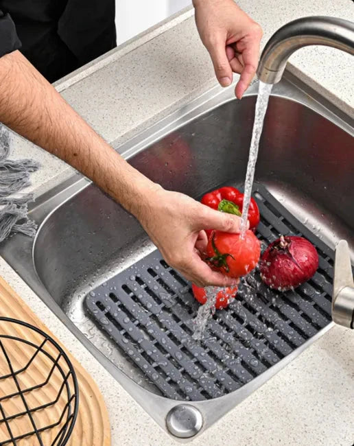 Tappetino in Silicone per Lavello 32x28 cm – Grigio, Antiscivolo e Resistente al Calore