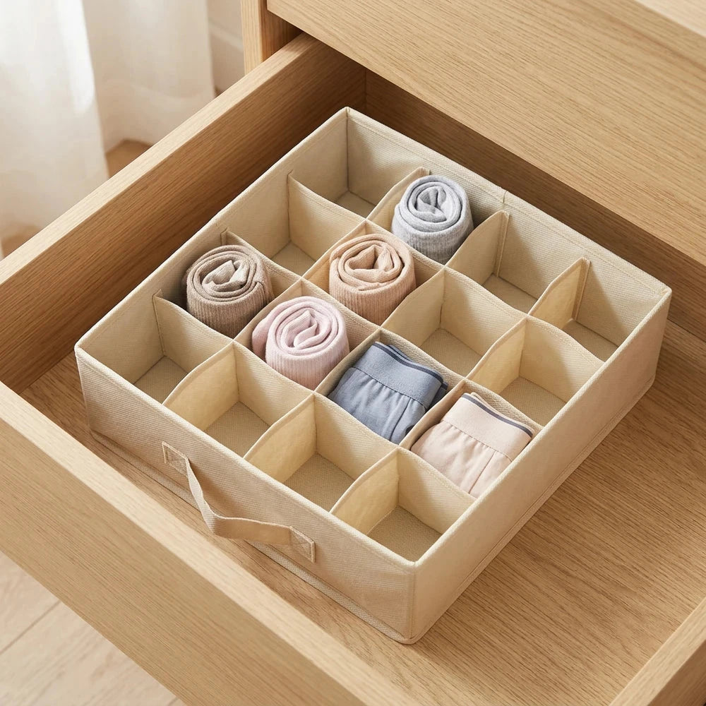Set Organizer Armadio e Cassetti Basic: 2 Custodie in TNT, Organizer 16 Scomparti e 6 Profumatori