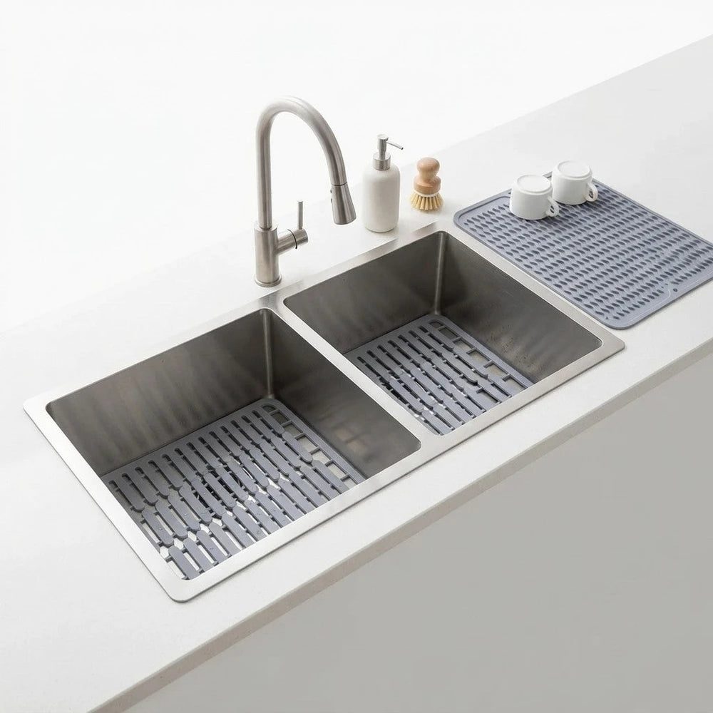 Set Lavello in Silicone 3 Pezzi: 1 Scolapiatti e 2 Salvalavello