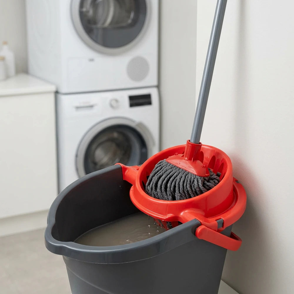 Kit Lavapavimenti con Secchio e Mop