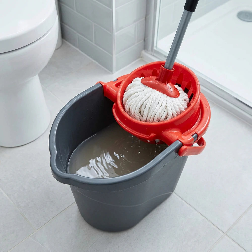 Kit Lavapavimenti con Secchio e Mop