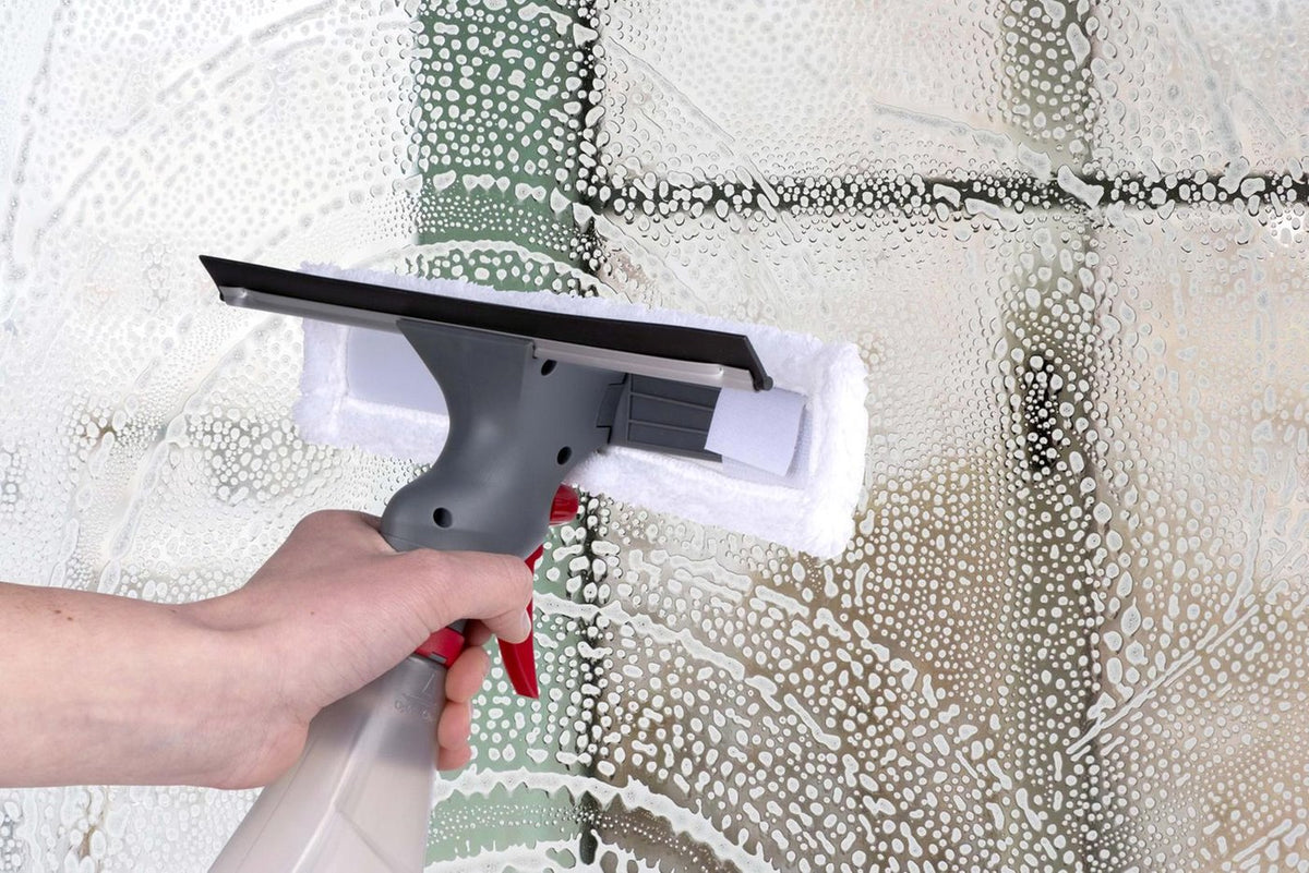 Nettoyant vitres 3 en 1 multi-usages avec pulvérisateur intégré et chiffon en microfibre pour le nettoyage des vitres et fenêtres, env. 26,5 x 25,5 cm (blanc)