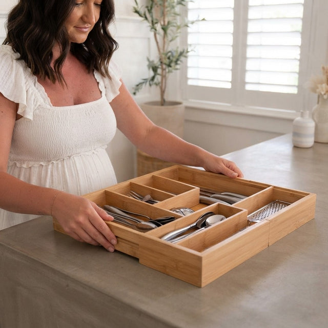 alpina Drawer Cutlery Tray - Expandable Kitchen Drawer Organizer 46 x 34-56.5 x 6 cm - Drawer Organizer with 6 to 8 Compartments - For Kitchen Utensils, Sunglasses and More - Bamboo