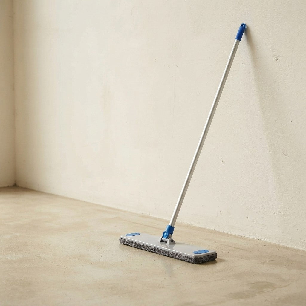 60cm Dustpan Brush with Handle