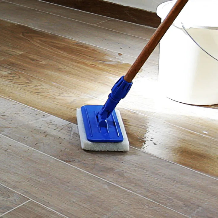 HINGED BUFFER HOLDER for Broom Handle